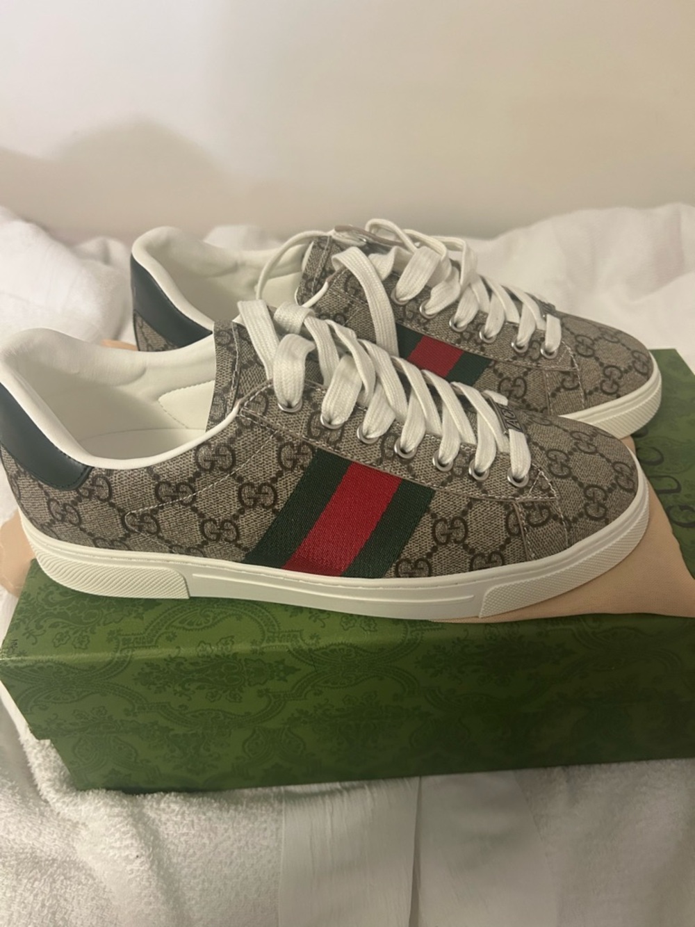 Gucci Monogram Sneaker